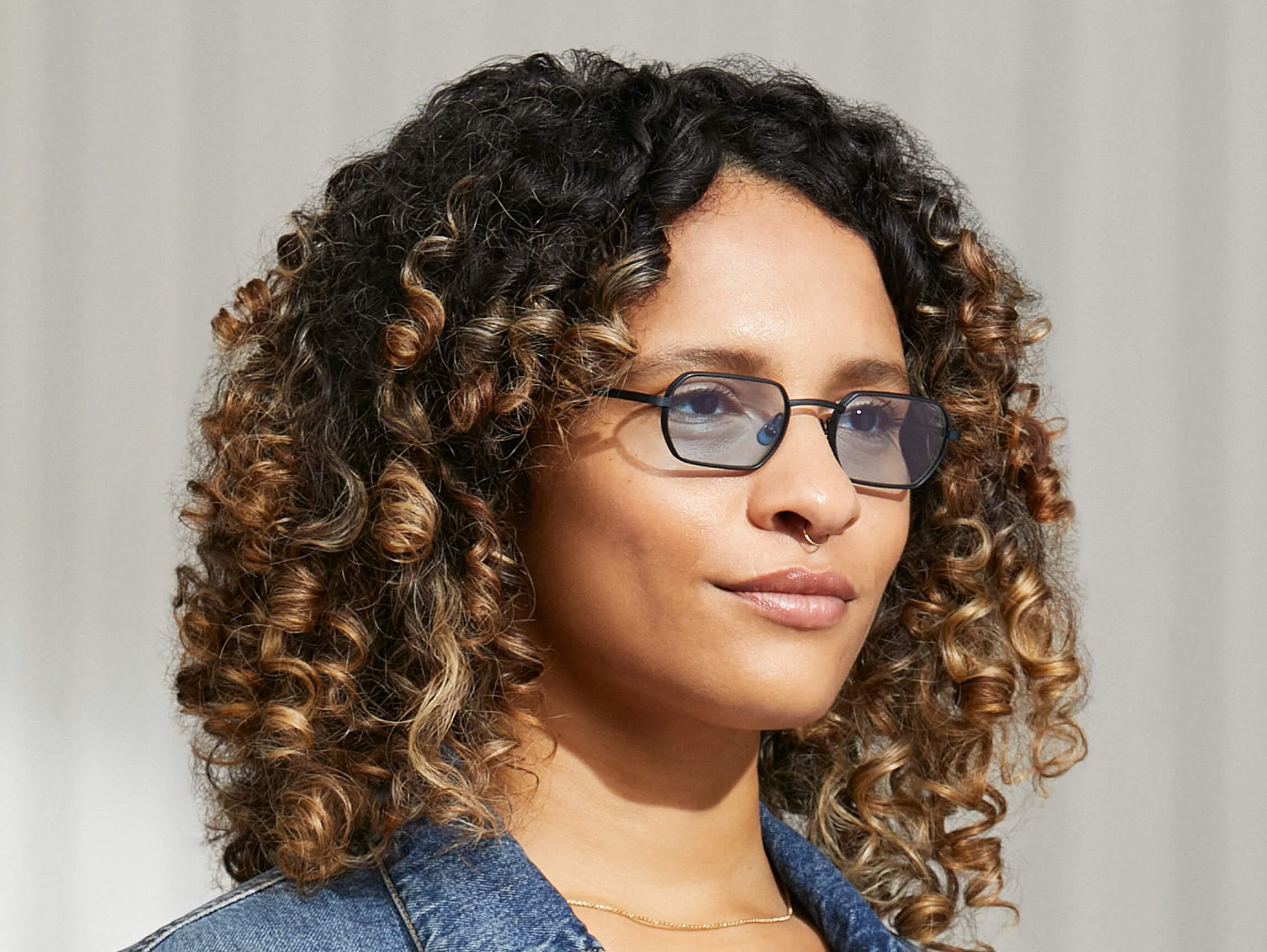 SHMOOZ SUN - Image 14